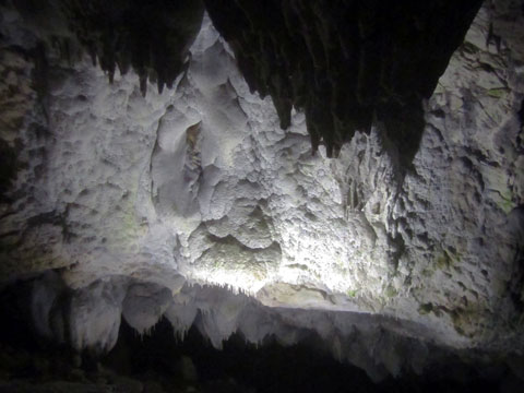 snezhanka-cave-32