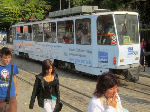 tram-10-avon-calling
