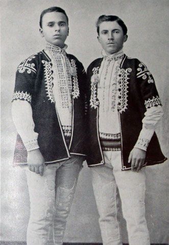 bulgarian-peasant-lads-of-bazardjik